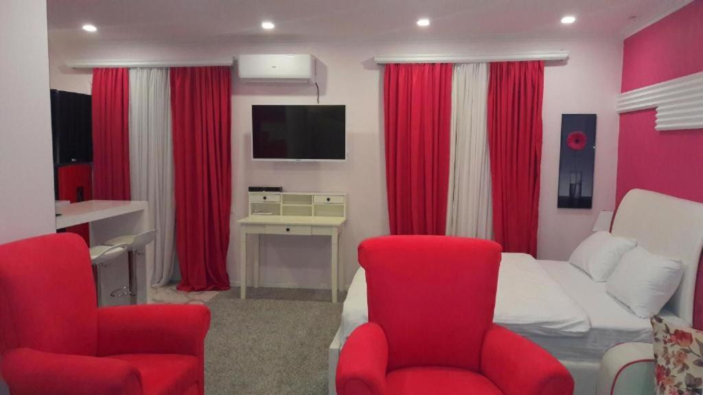 Hotel Lilo Near Airport Tbilisi Exterior foto